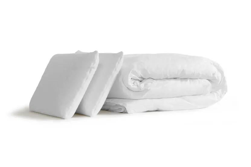 Pack lit complet 140x190 cm - Matelas + Sommier Blanc (en kit) + 2 oreillers + Couette - Memo Spring