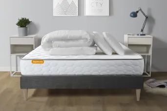 Pack lit complet 180x200 cm - Matelas + Sommier Gris (en kit) + 2 oreillers + Couette - Memo