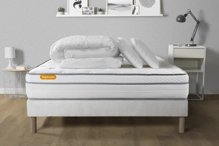 Pack lit complet 140x200 cm - Matelas + Sommier Blanc + 2 oreillers + Couette - Memo Luxe