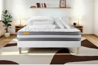 Pack lit complet 180x200 cm - Matelas + Sommier Blanc (en kit) + 2 oreillers + Couette - Memo Plus Pack lit complet 180x200 cm - Matelas + Sommier Blanc (en kit) + 2 oreillers + Couette - Memo Plus
